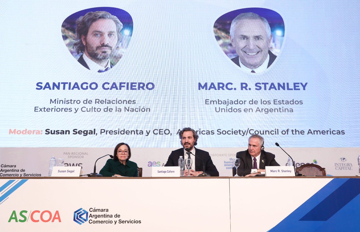 SantiagoCafiero's tweet photo. En #CouncilARG dialogamos sobre los 200 años de relaciones diplomáticas entre Argentina y Estados Unidos, principal inversor en nuestro país 🇦🇷🇺🇸

Necesitamos construir una arquitectura financiera global que no castigue a las naciones de renta media y promueva el desarrollo. https://t.co/gFcyXdegiZ