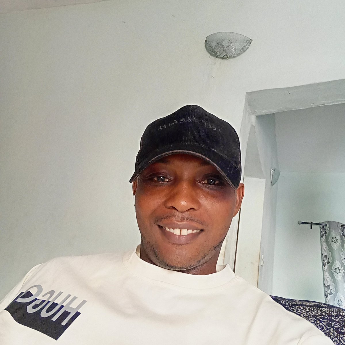 SavyHerbert22's tweet photo. #NewProfilePic https://t.co/KJ2RbyzpSH