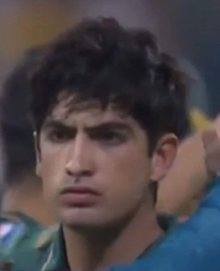 Baseerat123's tweet photo. It's a time go for it again ❤🥺 #naseem #Shadab #PAKvAFG
#PakvsAfg https://t.co/UQWQceLfwZ