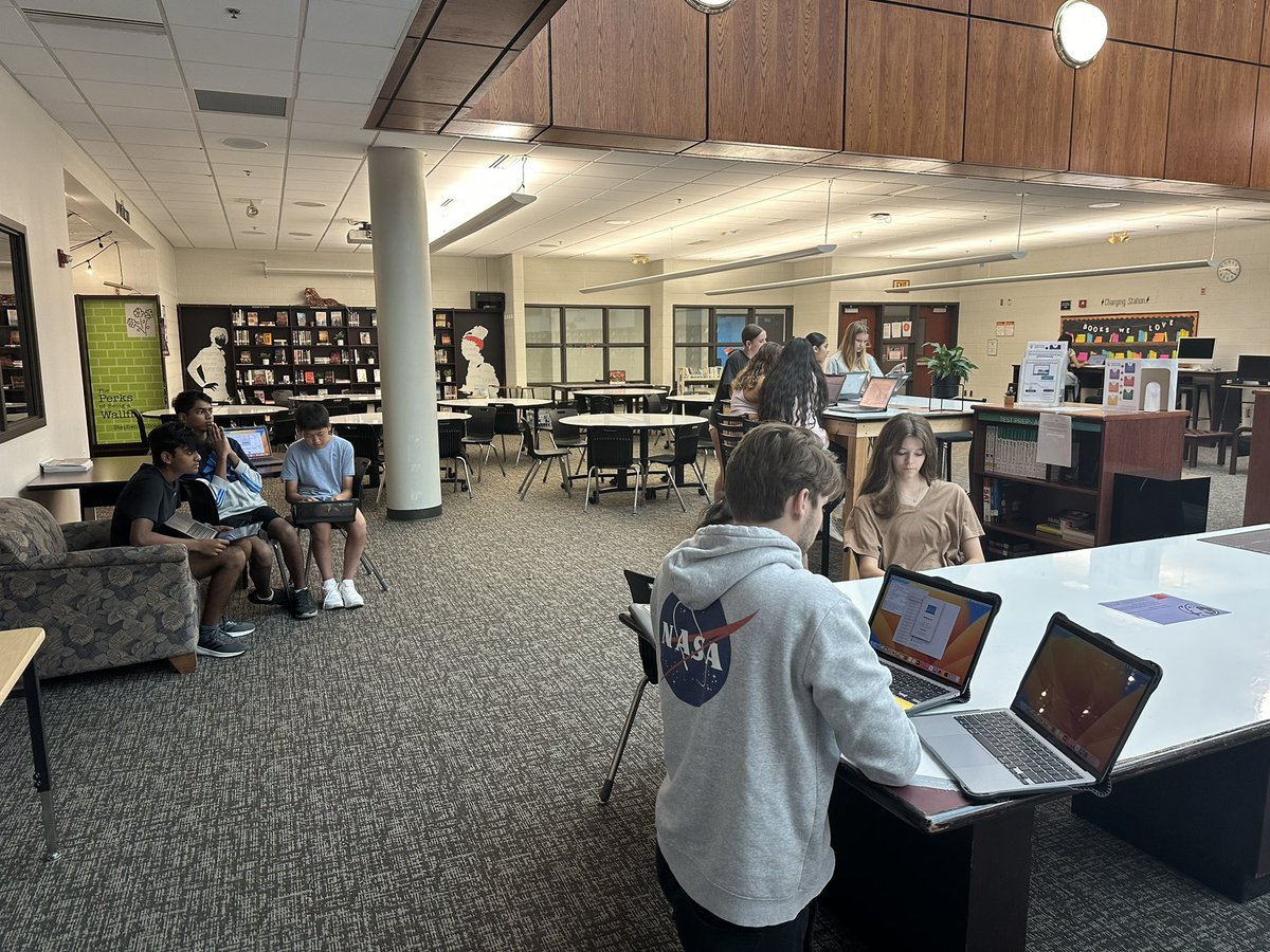 the Library @ Blue Valley West tweet media