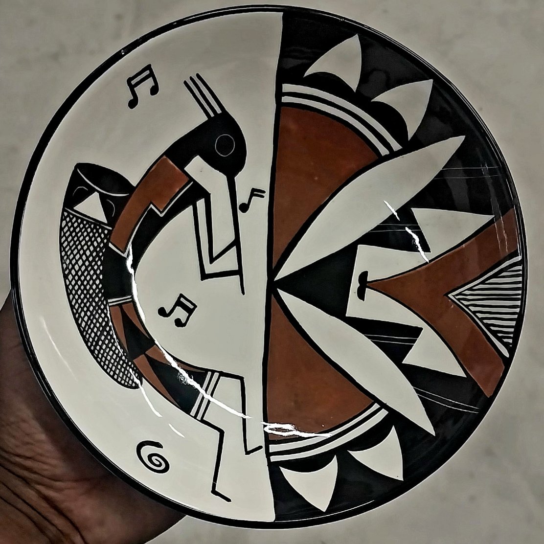 brightconcepts3's tweet image. #HandmadeCeramics #HandpaintedBowls
 #CeramicArt
 #FunctionalArt
 #ArtisanBowls #HandcraftedCeramics
#HandmadePottery
#CeramicBowl
#HandpaintedPottery
 #UniqueBowls
 #ArtisticCeramics
 #HandcraftedBowls
 #HandmadeHomeDecor
 #CeramicDesign
 #HandmadeTableware