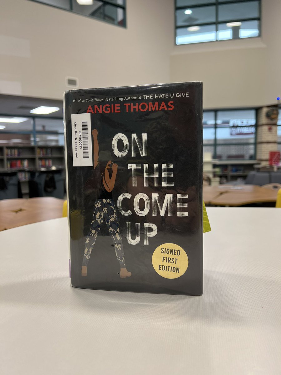 CRHS_Reads's tweet image. Our amazing @cincoranchchoir is performing their first Coffee House session tonight! If you enjoy good music, you might also enjoy these great #CRHSReads books. #cpoe #katylibraries