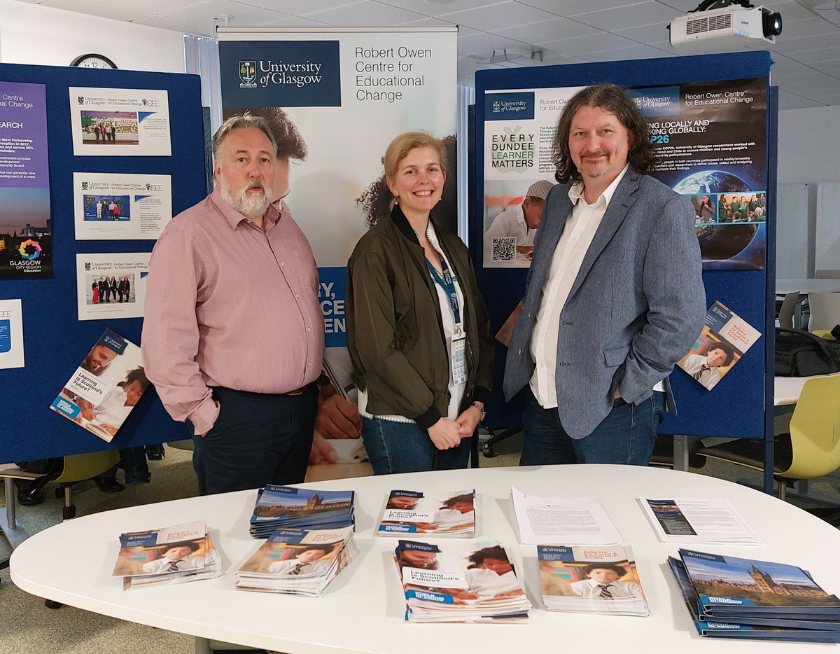 Come and meet the team! (Some) of the NSEE gang at the #ECER2023 evening event at the @UofGEducation