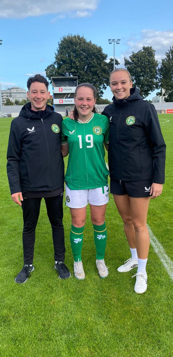 Youths on international duty! 🇮🇪 Sean, Leah and Maeve all smiles after a fantastic week with the Ireland U16s - Leah scoring three goals for the girls in green. 👏