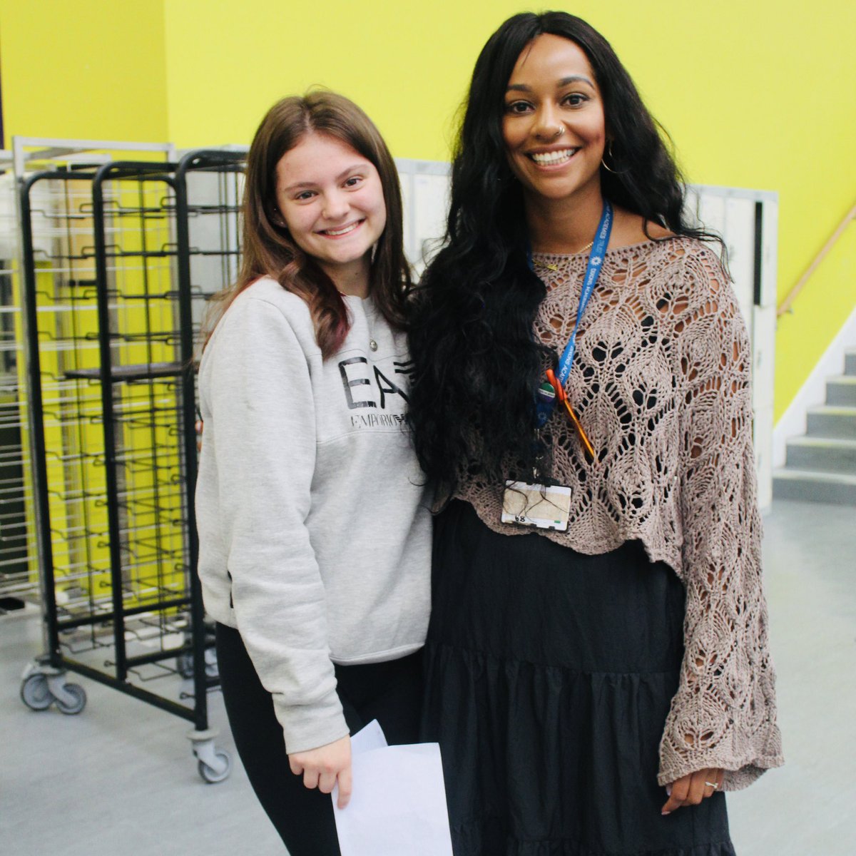 Emma Steele tweet media