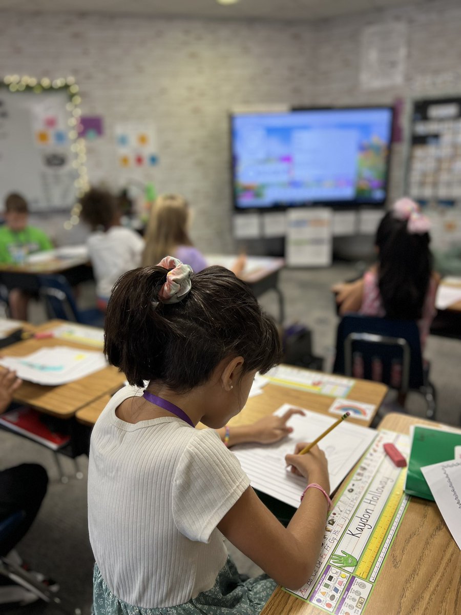 Katie Carroll tweet media