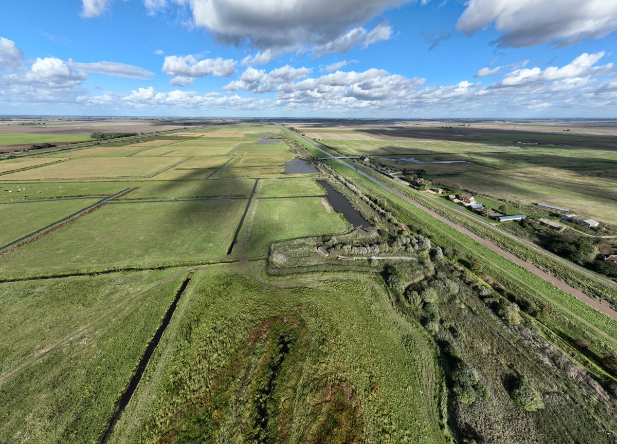 New Vacancy | Warden 🌿🐦🐝🦇 What a fantastic opportunity for a motivated, enthusiastic individual. Wide ranging post - habitat enrichment, shepherding livestock, visitor engagement, volunteers. Further info & to apply > ow.ly/2Kx150PE34z Closing date Wed 13 September 2023