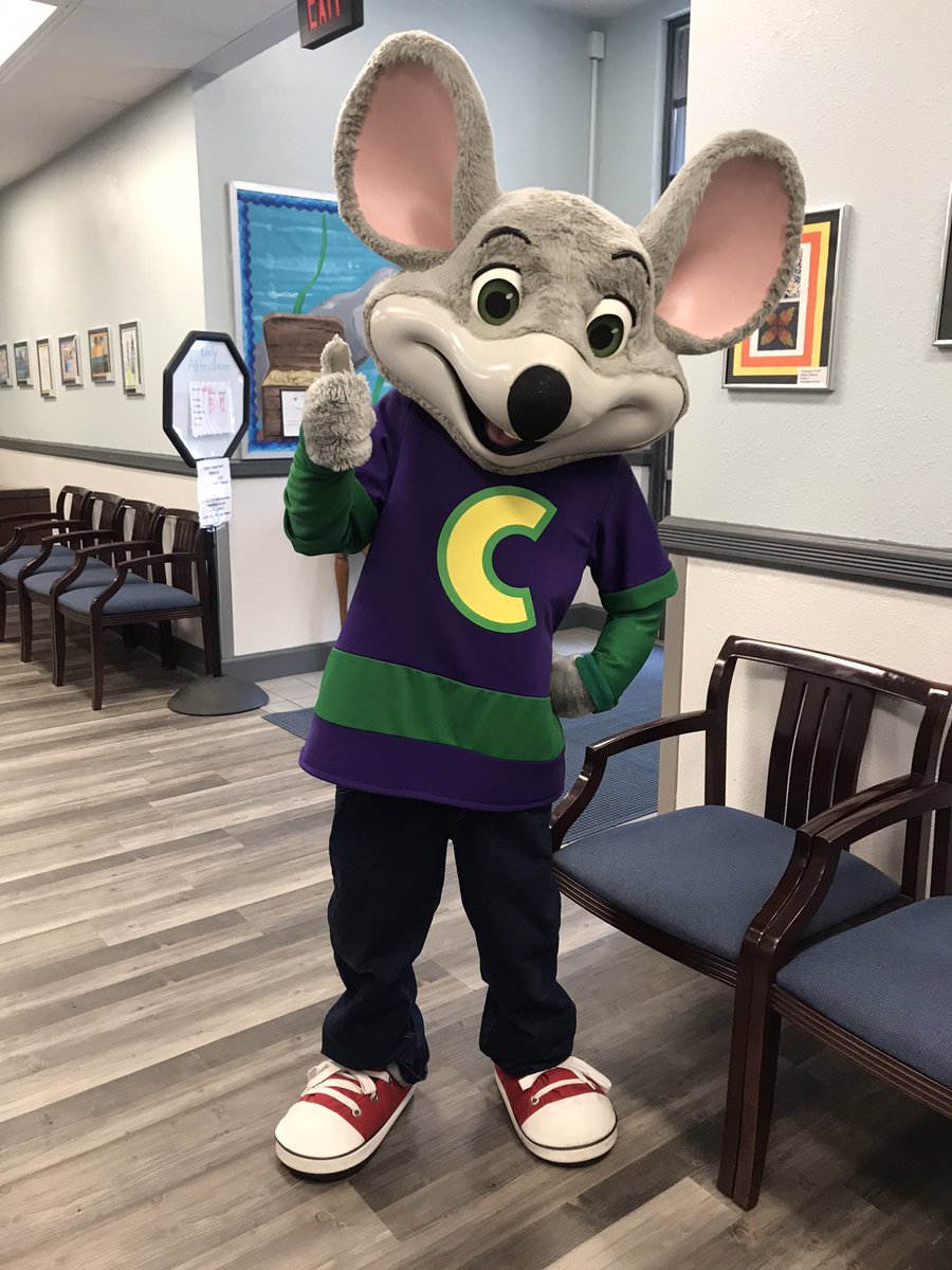 MaryPrek's tweet photo. Look who came to visit Lake Magdalene!  Come see him in person tonight at Chuck E. Cheese! https://t.co/wB2y9CR9Zj