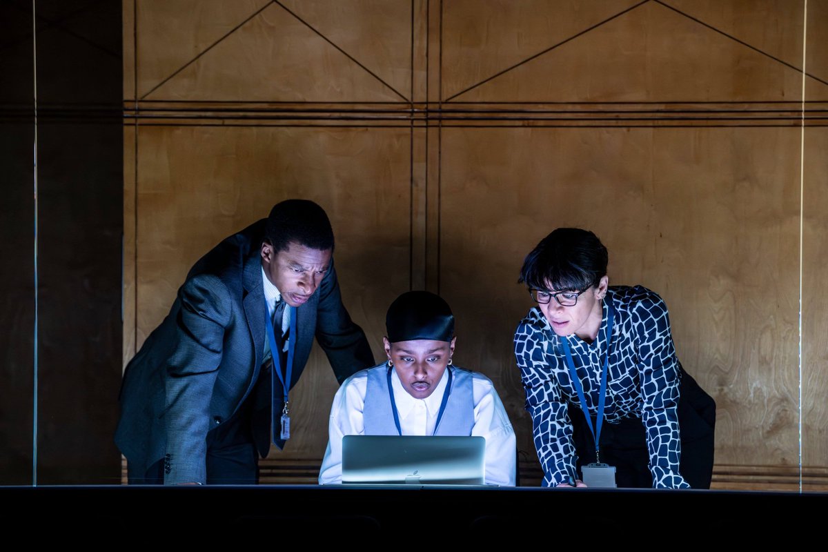 Ken_Nakajima1's tweet photo. Hello theatre twitter,

I would love to meet directors and producers to work with.

I am available from mid-September to work on exciting projects as a movement director! My dms are open. Please drop me a message!

#OVConnect #theatretwitter https://t.co/xaxST8VW6x