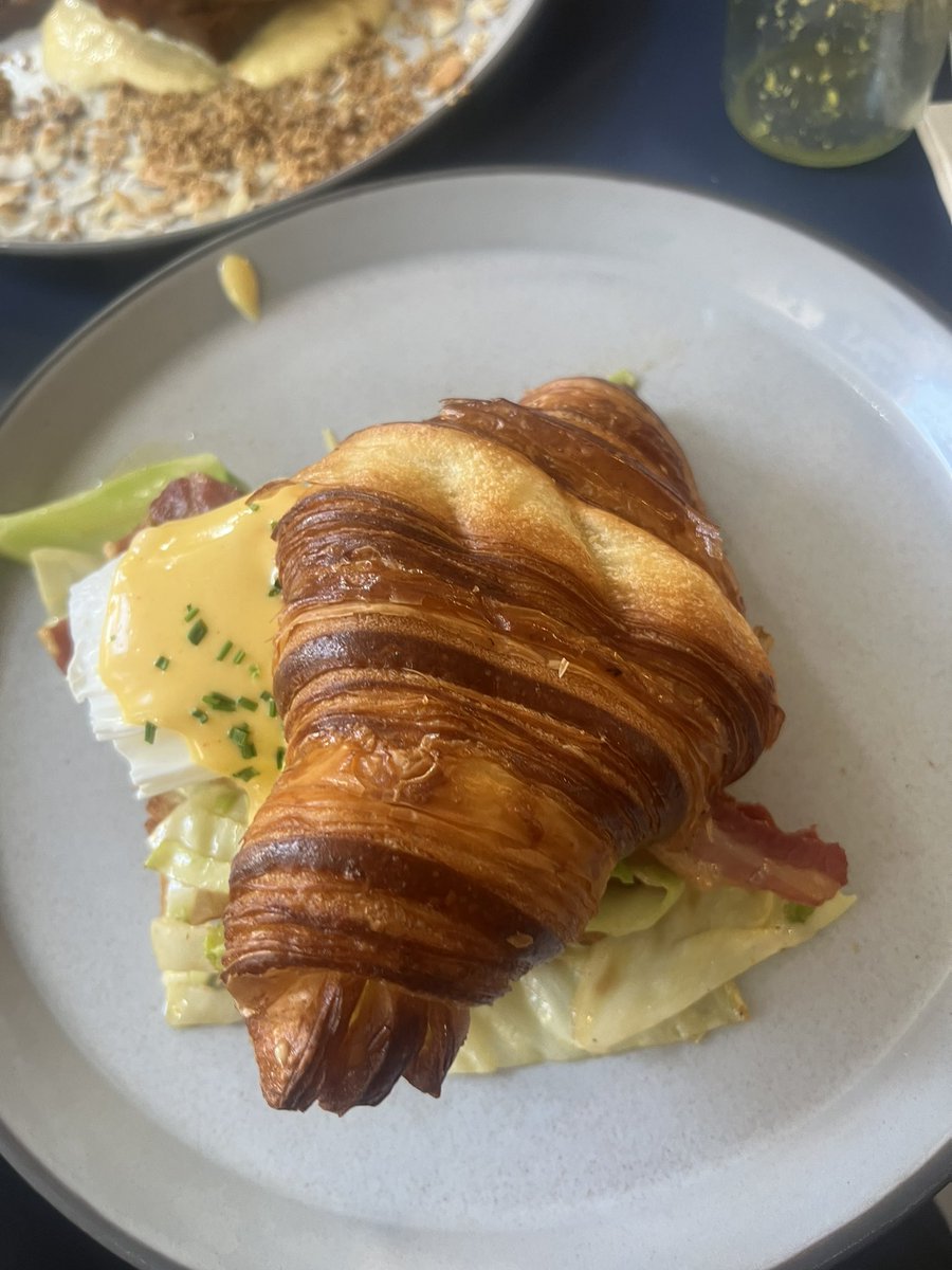 Rosemary_Murphy's tweet photo. Had a fab brunch in #Bread41 today. Couldn’t decide between the Croissant Benedict or the French toast so I tried both! https://t.co/6Bo2rsZreY
