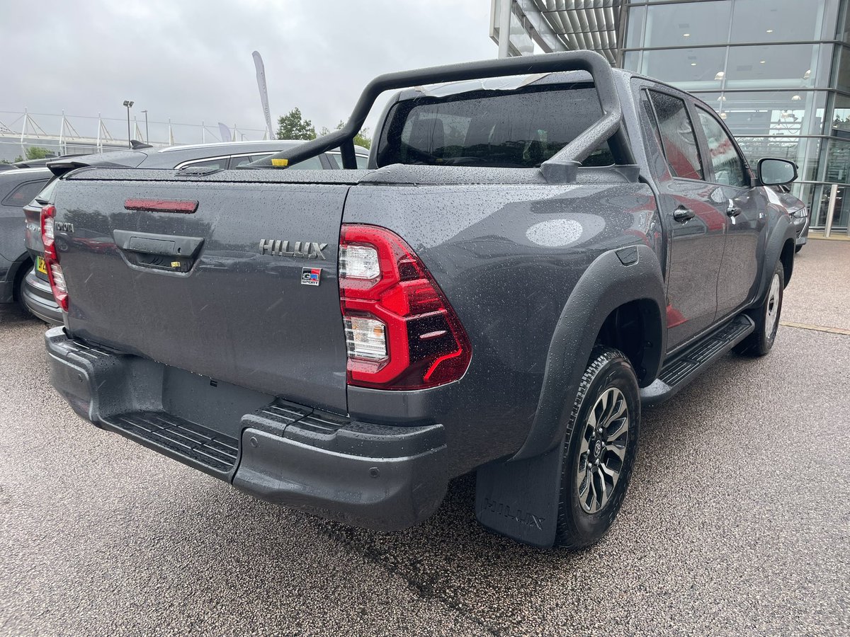 #Toyota after waiting 18 months for delivery, it’s finally arrived. #hilux #grsport