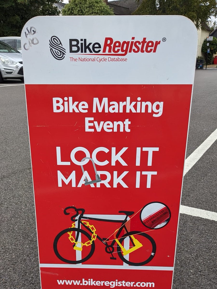 Many thanks to our local <a href="/EastHertsPolice/">East Herts Police</a> PCSOs for free bike marking in Bell Street this evening. They plan to be in Bullfields park until 8pm.