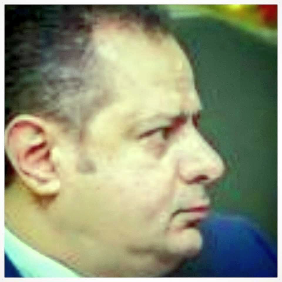 adelalmadwary's tweet photo. يشبهوا بعض بالأعمال وحتى في تقاسيم الوجه، والله ماكذب لملس. https://t.co/SihR4LsWTe