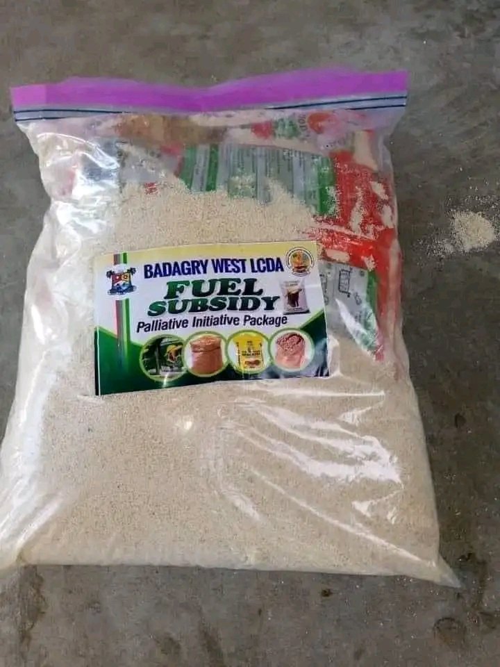 WK_SAMUEL's tweet image. A palliative different from from BALABLUH..
GOD HELP NIGERIANS OO
#GODHELP
#AllEyesOnTheJudiciary