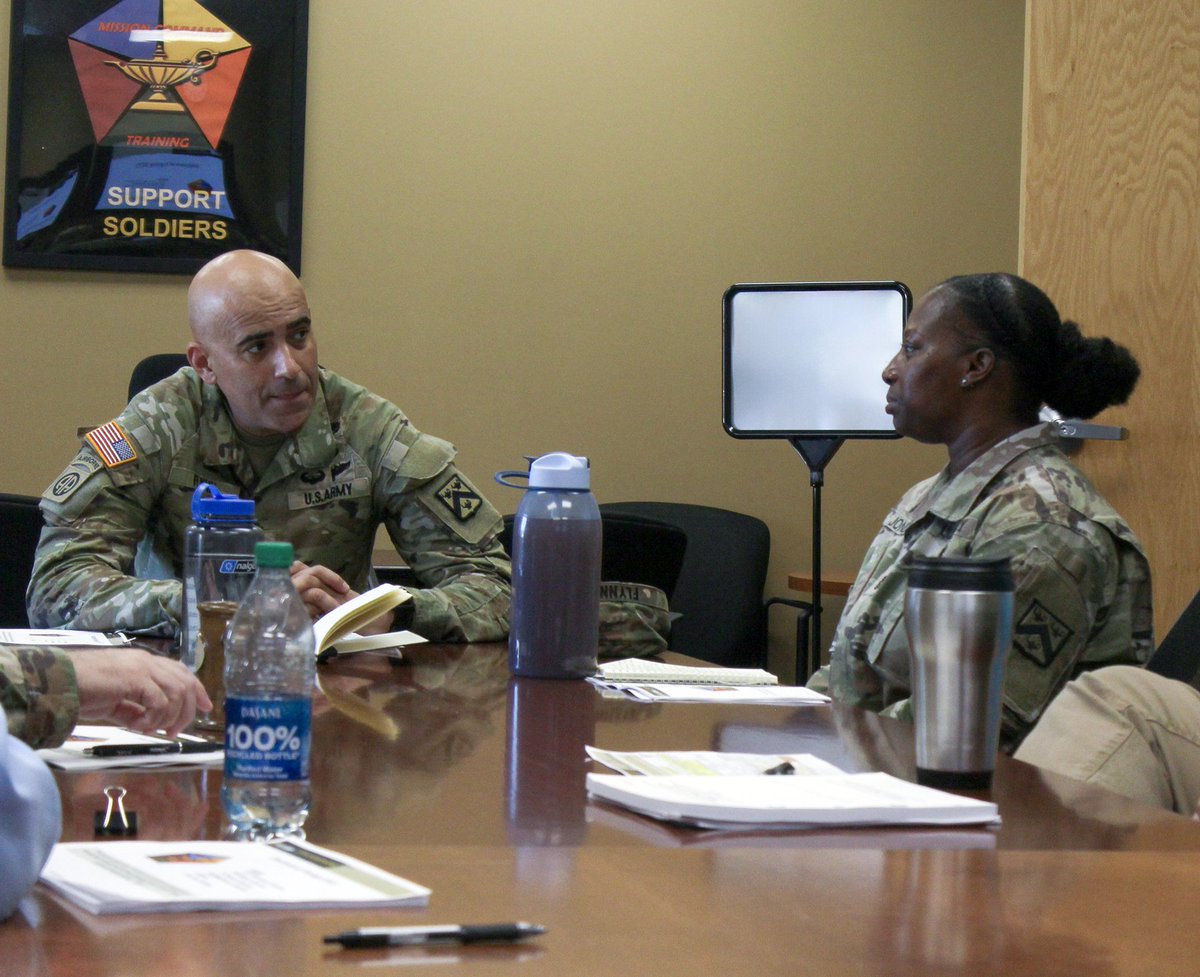 USArmyMCCoE's tweet photo. Great to welcome SGM Robert Flynn to the MCCoE team! Over the last two weeks, each subordinate organization has had the chance to share information about missions, functions, products and challenges with our newest senior leader. @usacac @USArmyDoctrine @USArmyCAL @AKM_Proponent https://t.co/3V1GRPGPq6