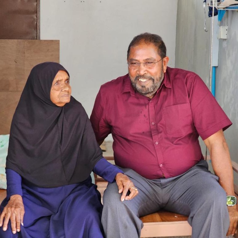 vaavu's tweet photo. Raajjeyge Minivankan geh'lli hingaidhaaney kamuge 'Dandooraige' adu dhanee gadhavamun, Alhuvethikamuge Saaleh mulhi qaumah dhanee fathuramun..Iqthisaadhuge minivankan dhanee dharaneege dhanthuraehgai jehemun ~ Hon. Qasim Ibrahim

#HaaskandaalaaHamajeheyne
#QasimAmeen2023 https://t.co/aPSwICH2Co