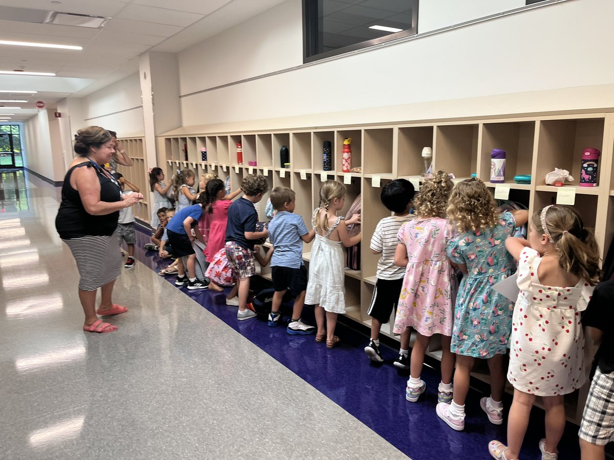 Lyon School tweet media