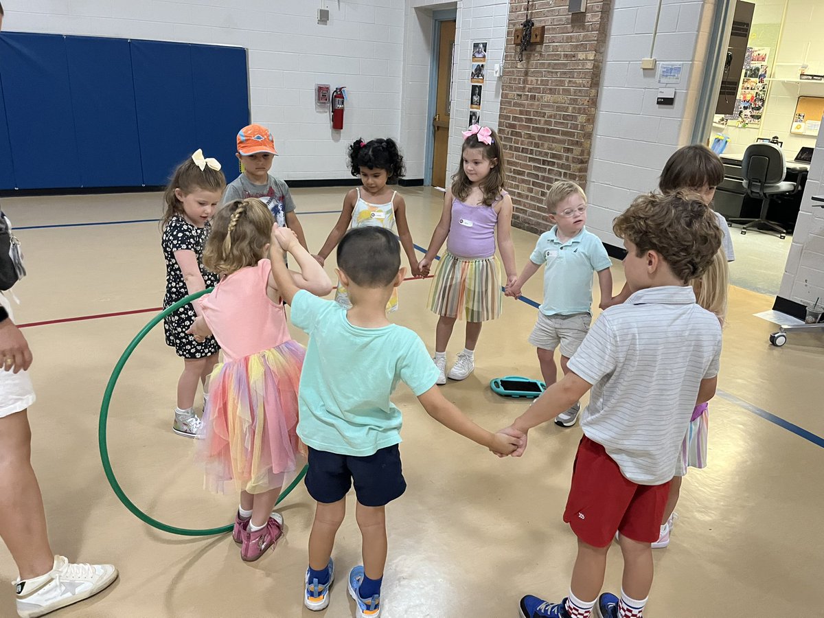 Lyon School tweet media