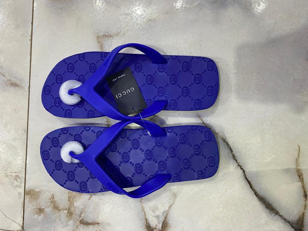 Waspapping_'s tweet photo. Original slippers 

N7k only 

Kindly help me retweet https://t.co/bDGS84eLz0