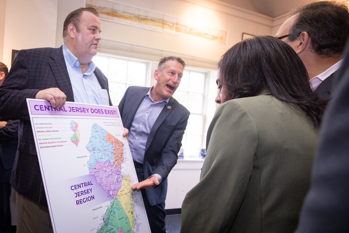 GovMurphy's tweet photo. Today, we settled the debate once and for all that Central Jersey exists by designating the area — rich in American history, innovation, and the outdoors — as an official tourism region of the Garden State.
 
If you're making travel or vacation plans, come visit Central Jersey! https://t.co/MMN2byHXaB