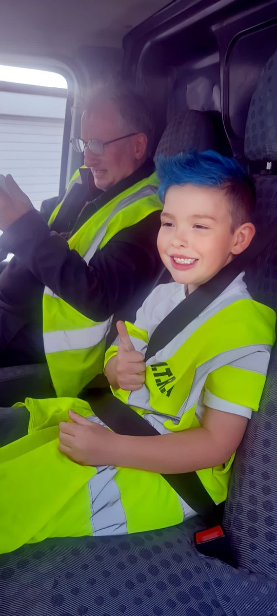 CoopMPTroon's tweet photo. 6 years old and a heart full of kindness and servitude 💙
Food bank deliveries today after school!

Well done my boy, Elijah!

@gilliancMPC @Tom_MPM
@CoopFayB @coopuk @muirhead_ps
 #troon #itswhatwedo #Coop #community #mtra https://t.co/tG4M2Hf543