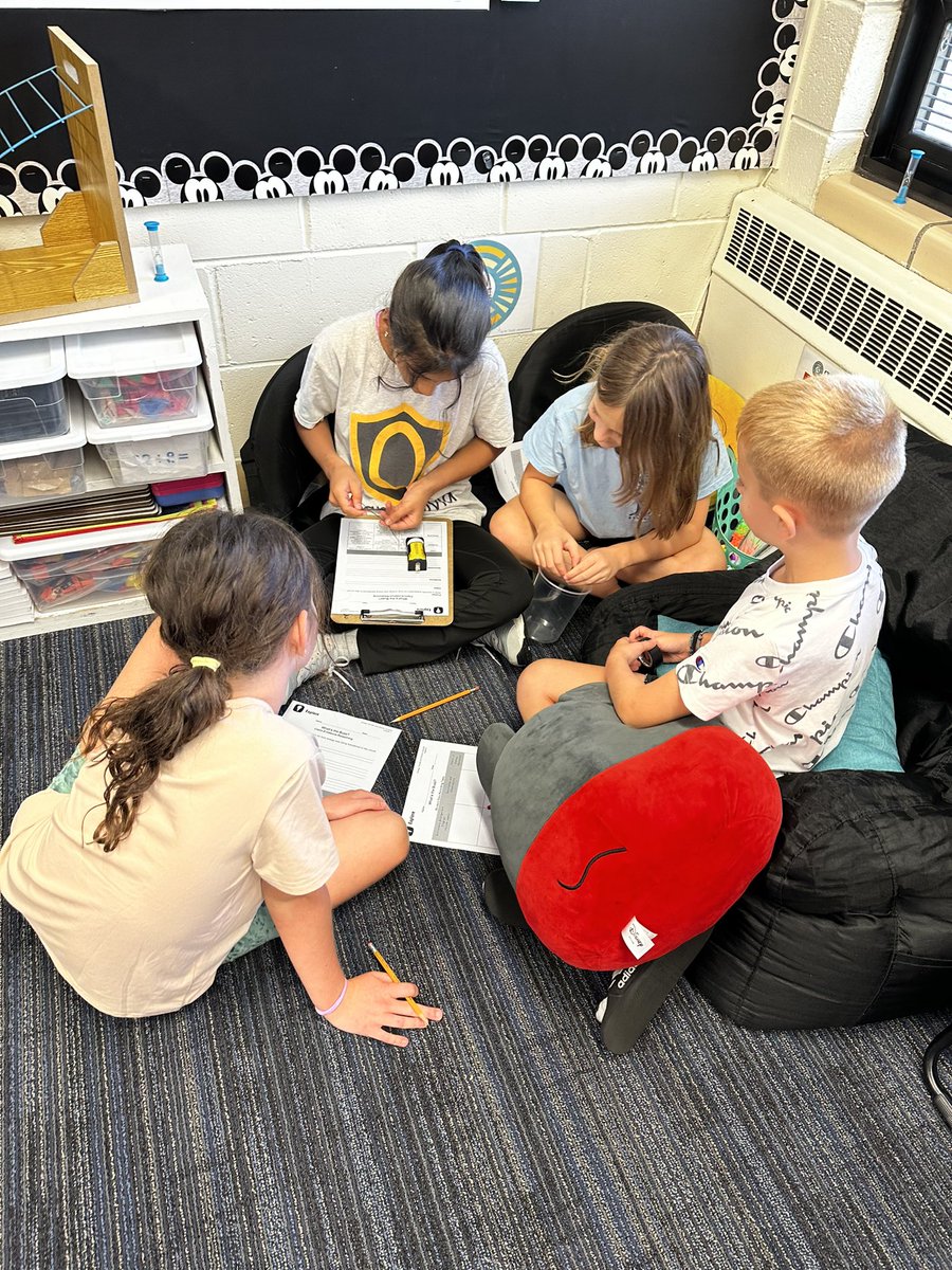 Miss Pantos tweet media