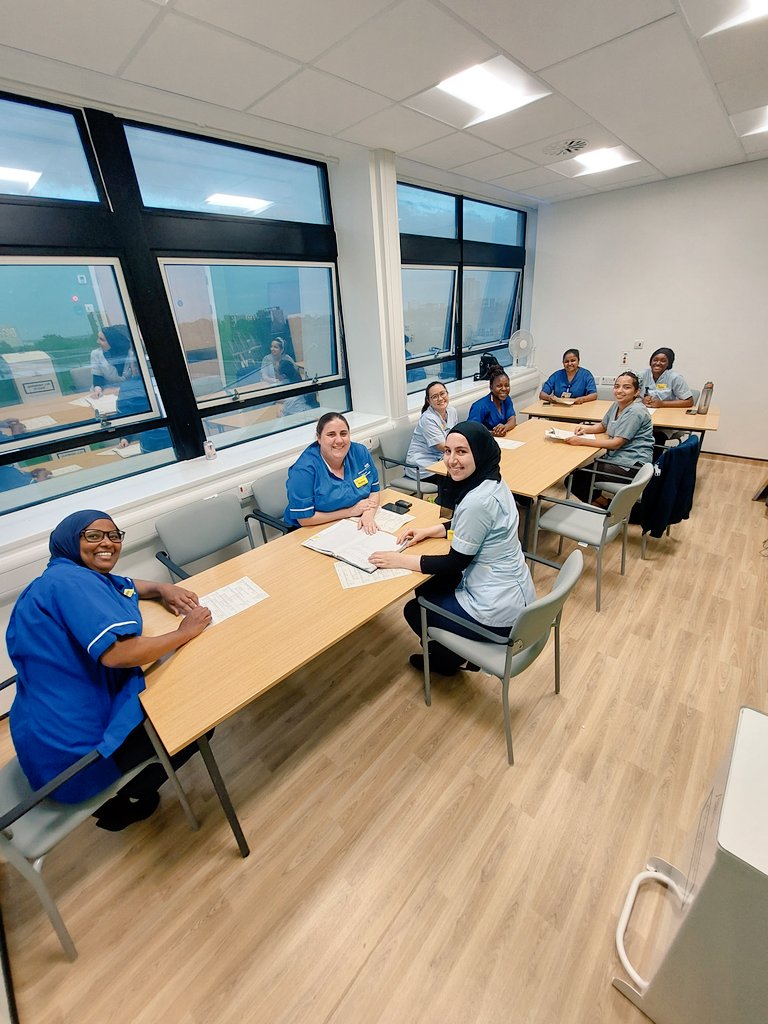 First handover in the new seminar room on our Brand Shiny new Rainbow Ward !! Congratulations Team you so deserve this !!! 👏 😊🌈