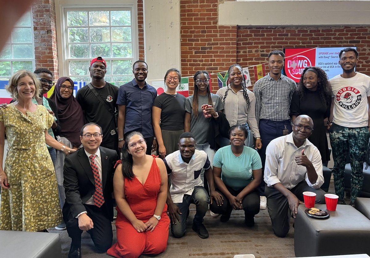 This week <a href="/UGASocialWork/">UGASocialWork</a> welcomed the largest-ever group of international students to our MSW, MANML, and PhD programs.  Kenya, Nigeria, Ghana, Sierra Leone, Tanzania, SouthKorea, China, the UK, Turkey,  Bangladesh, India, Iran, Colombia, and the Bahamas are all #UGAglobalSW!
