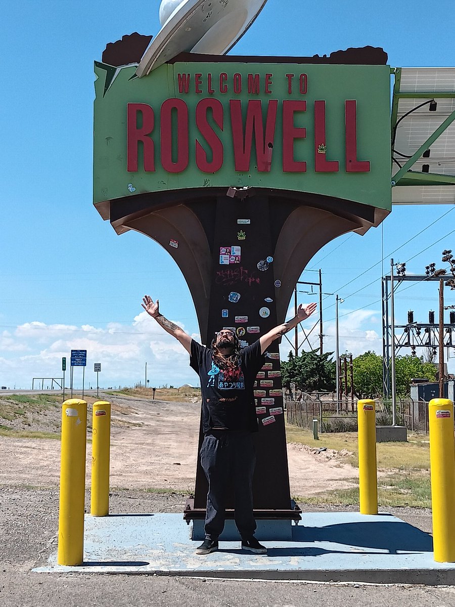 Come get your boy aliens #Roswell #WeOutHere