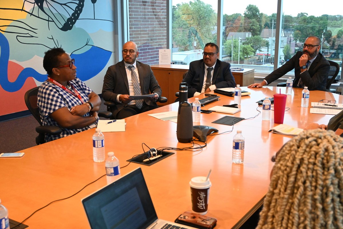 Today, we were pleased to host Denise A. Cole, Deputy Minister, Ministry of Children, Community and Social Services. Our team shared the successes and challenges in administering some of our programs and services. #yqg