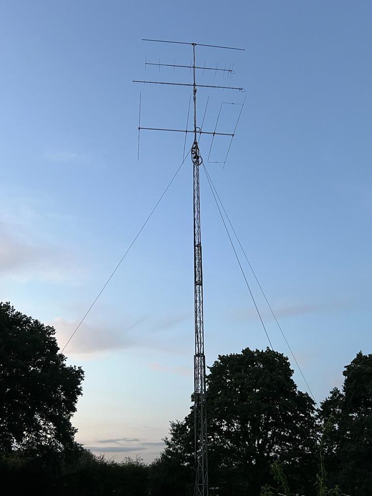 Customer comments 

"Finally built the antenna and got it up - superb F/B SWR perfect without further adjustment and on air it has transformed the band. Makes the 10m rotary dipole @ 74ft feel like a dummy load!!  Very happy bunny- many thanks  mike G3SED"