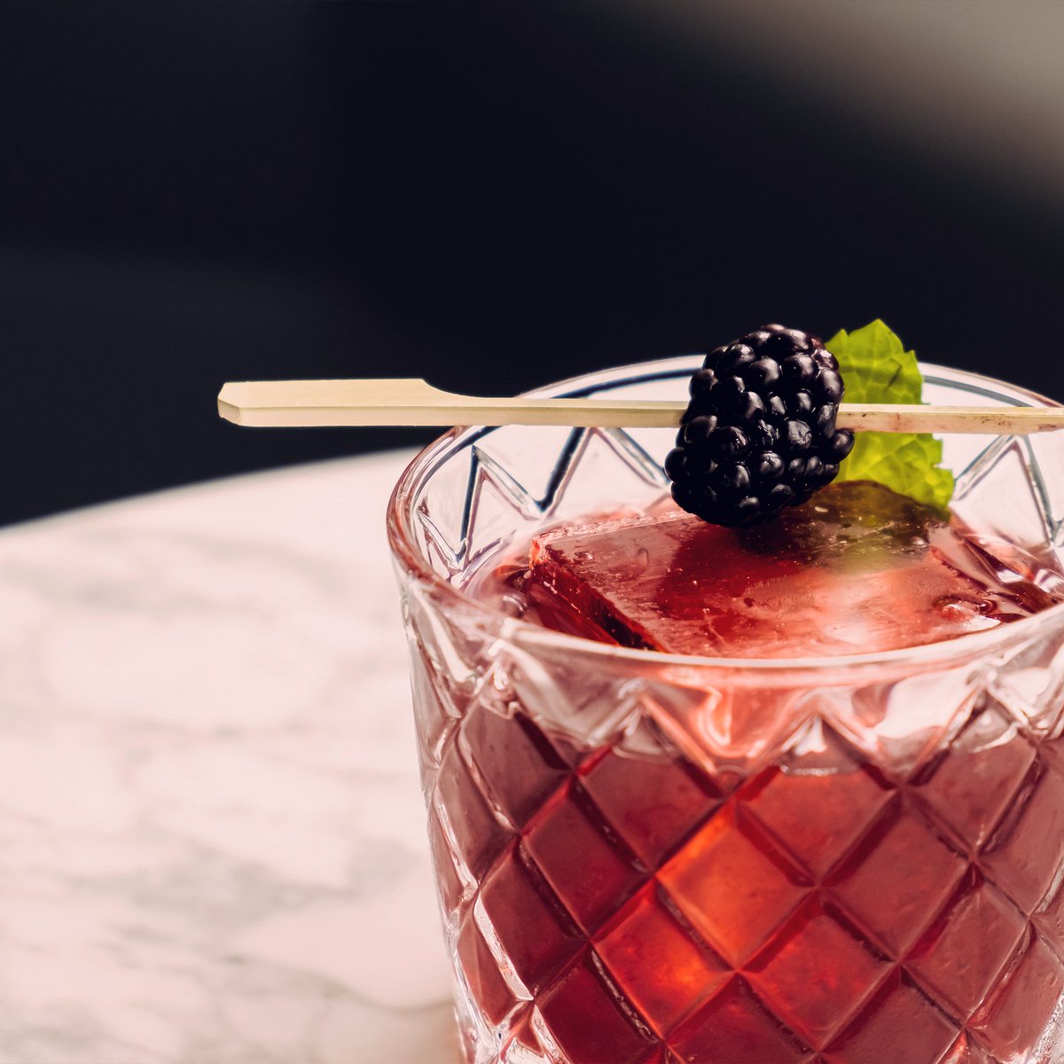 Sip, savor, and soak up the good life, one cocktail at a time.

𝐒𝐎𝐂𝐈𝐀𝐋 𝐇𝐎𝐔𝐑 4pm-6pm
𝐋𝐈𝐕𝐄 𝐌𝐔𝐒𝐈𝐂 8pm-11pm 🎶 @emilydixmusic
𝐑𝐄𝐒𝐄𝐑𝐕𝐀𝐓𝐈𝐎𝐍𝐒 bit.ly/3KTNihK