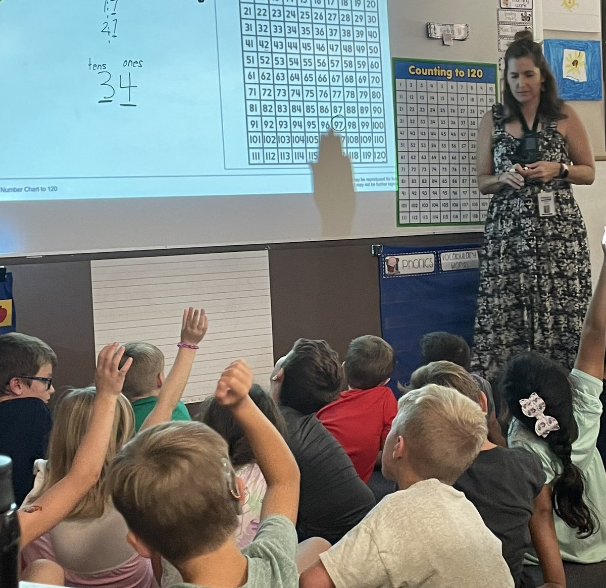 matthewjscott1's tweet photo. Tools can be important in helping us learn new skills! 1st grade Ss @MPSAldrich are using number charts to look for patterns and learn about place value. @MPSElemEd #MPSmathmindset https://t.co/QFEzN94ACy