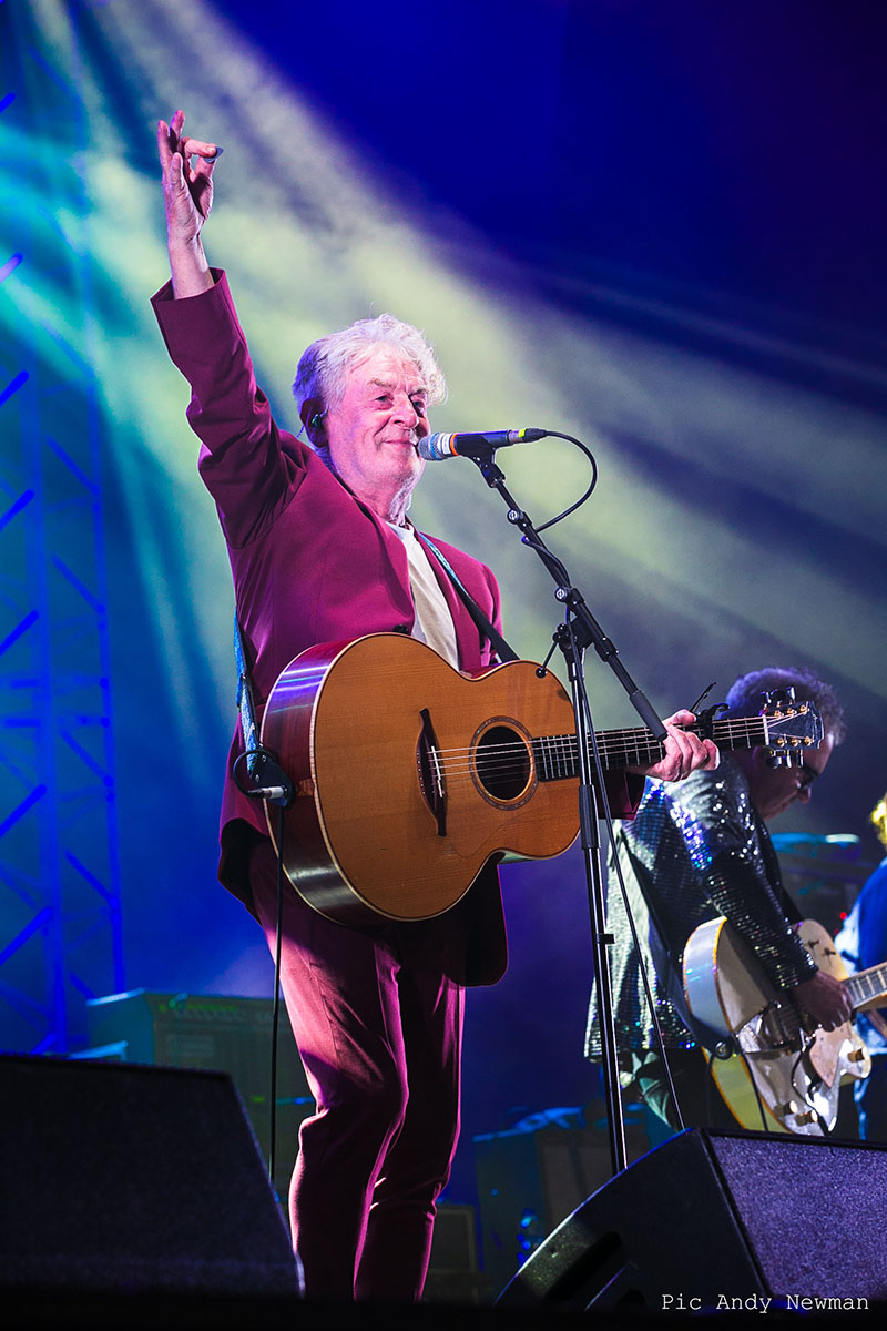 sawdoctors's tweet photo. We would like to thank everyone who sang and danced at the ‘West’s Awake’ gigs in Tuam. 
Thanks to all the bands who joined us in the Big Top. Thanks to MC Padraig Stevens. 
Thanks to @mcd_productions for all their hard work. It was muddy, it was magical.  
Photo: Andy Newman https://t.co/dSDWkshyRi