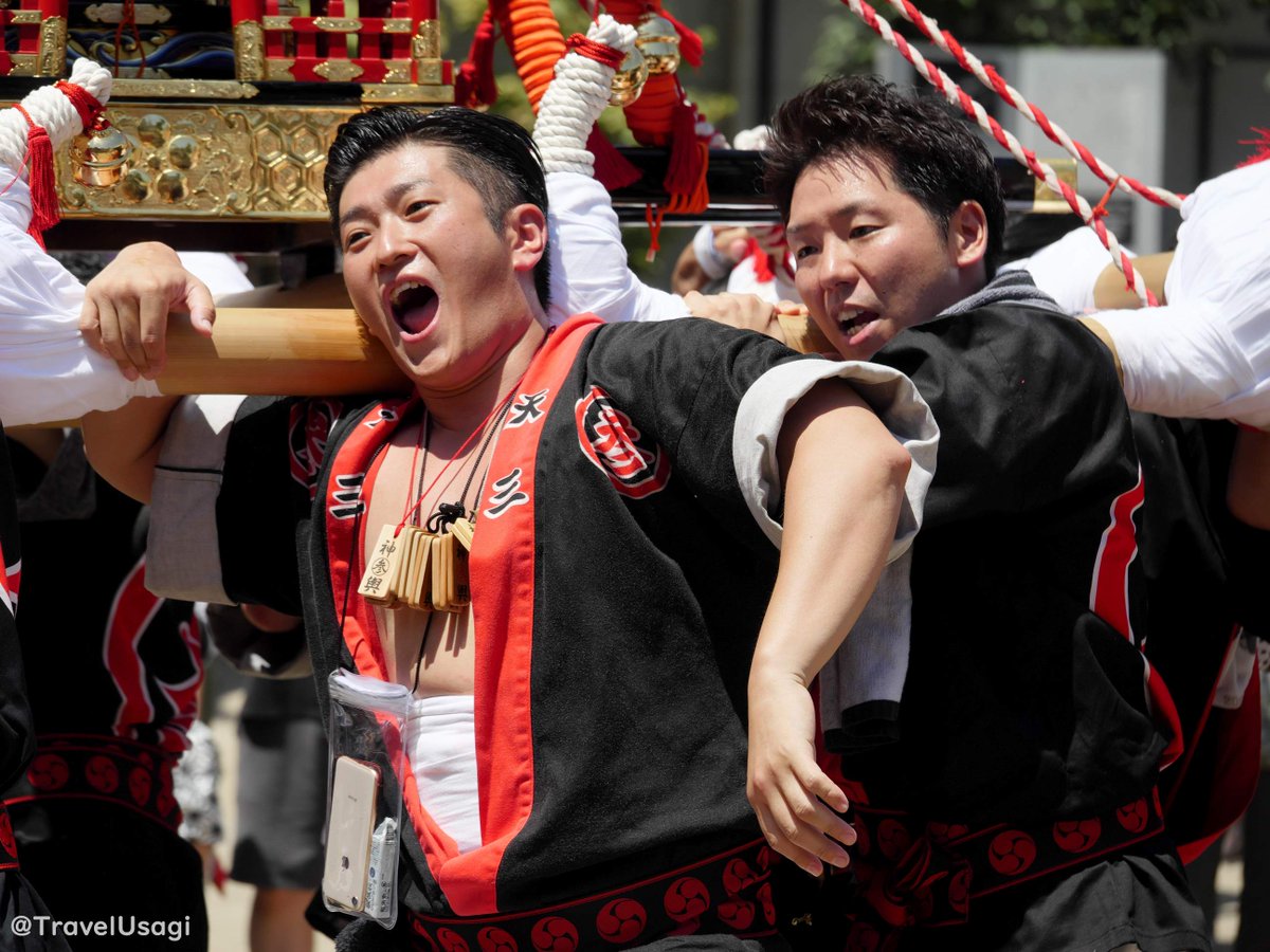 TravelUsagi's tweet photo. First few photos from the Tenjin Matsuri in Osaka. This was one of the  best days i've ever had in Japan. Also i'm well impressed with my new  MFT lens. #japan #travel #TravelPhotography #mft #tenjinmatsuri #osaka #天神祭 https://t.co/G5HMf5CZY2