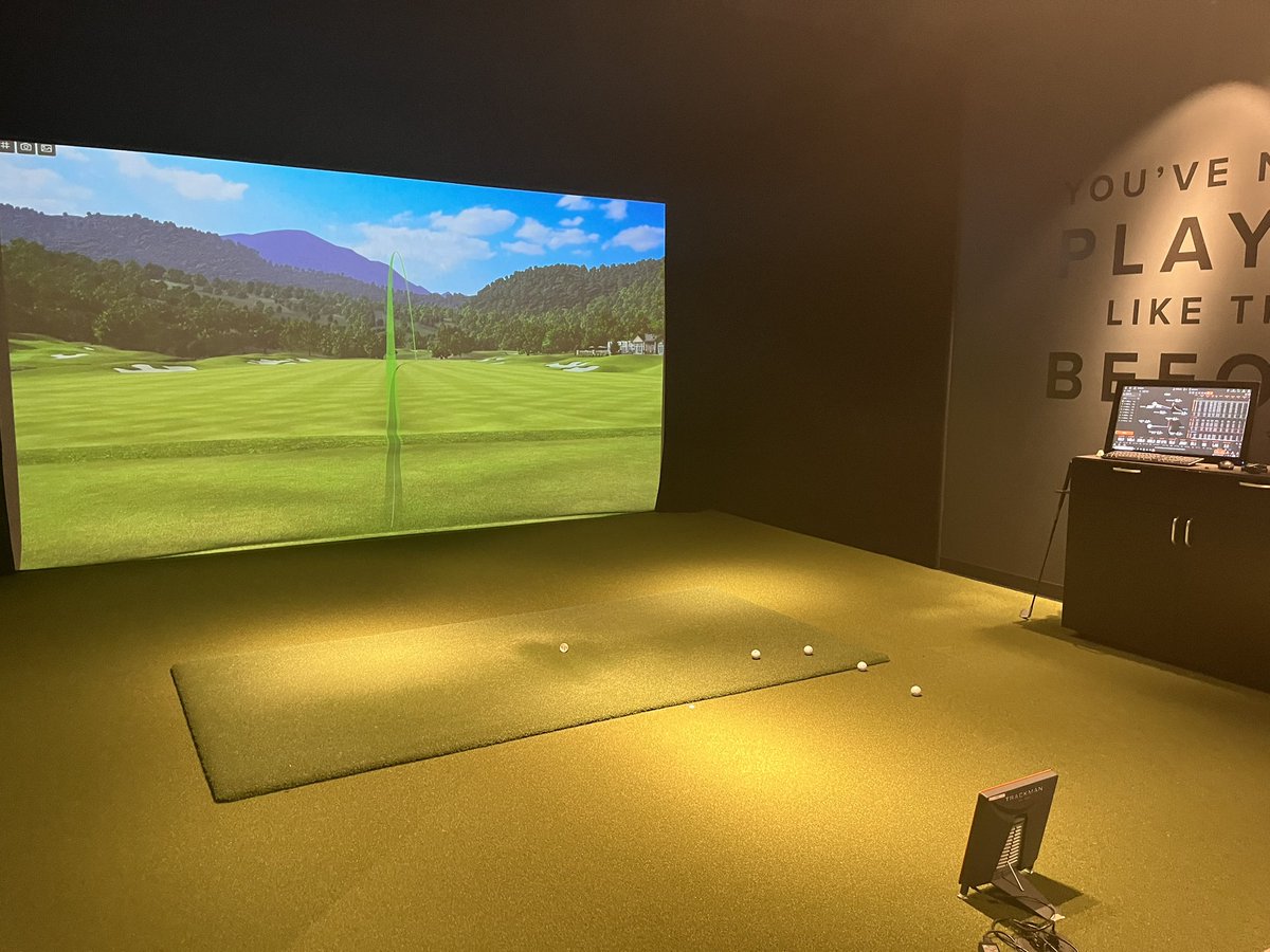 Today we took the GEN6 driver challenge from <a href="/pxg/">Parsons Xtreme Golf</a> at their Oak Brook location. Spoiler: the driver is sweet and we didn’t win a $100 gift card. So much fun! Do it before the end of the month! #GEN6DRIVERCHALLENGE