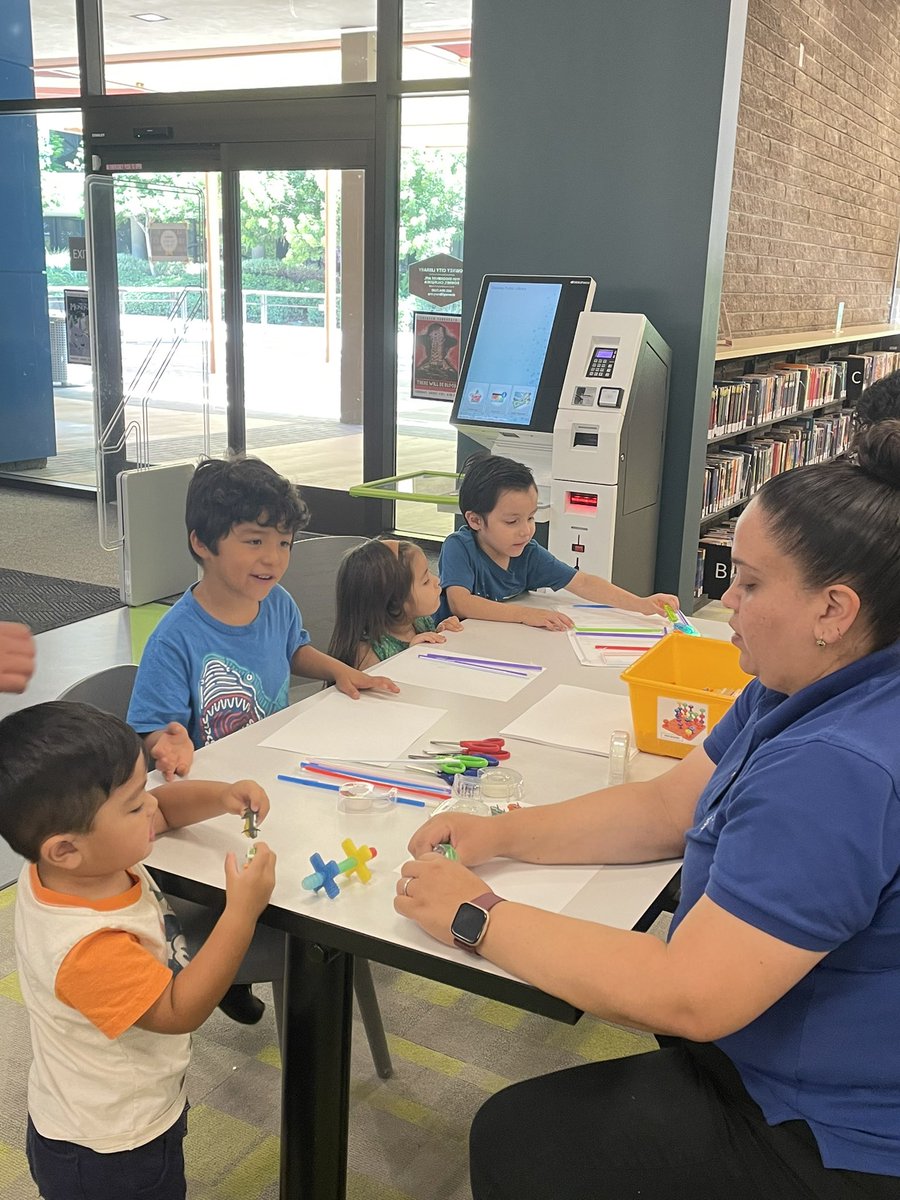 Downey City Library tweet media