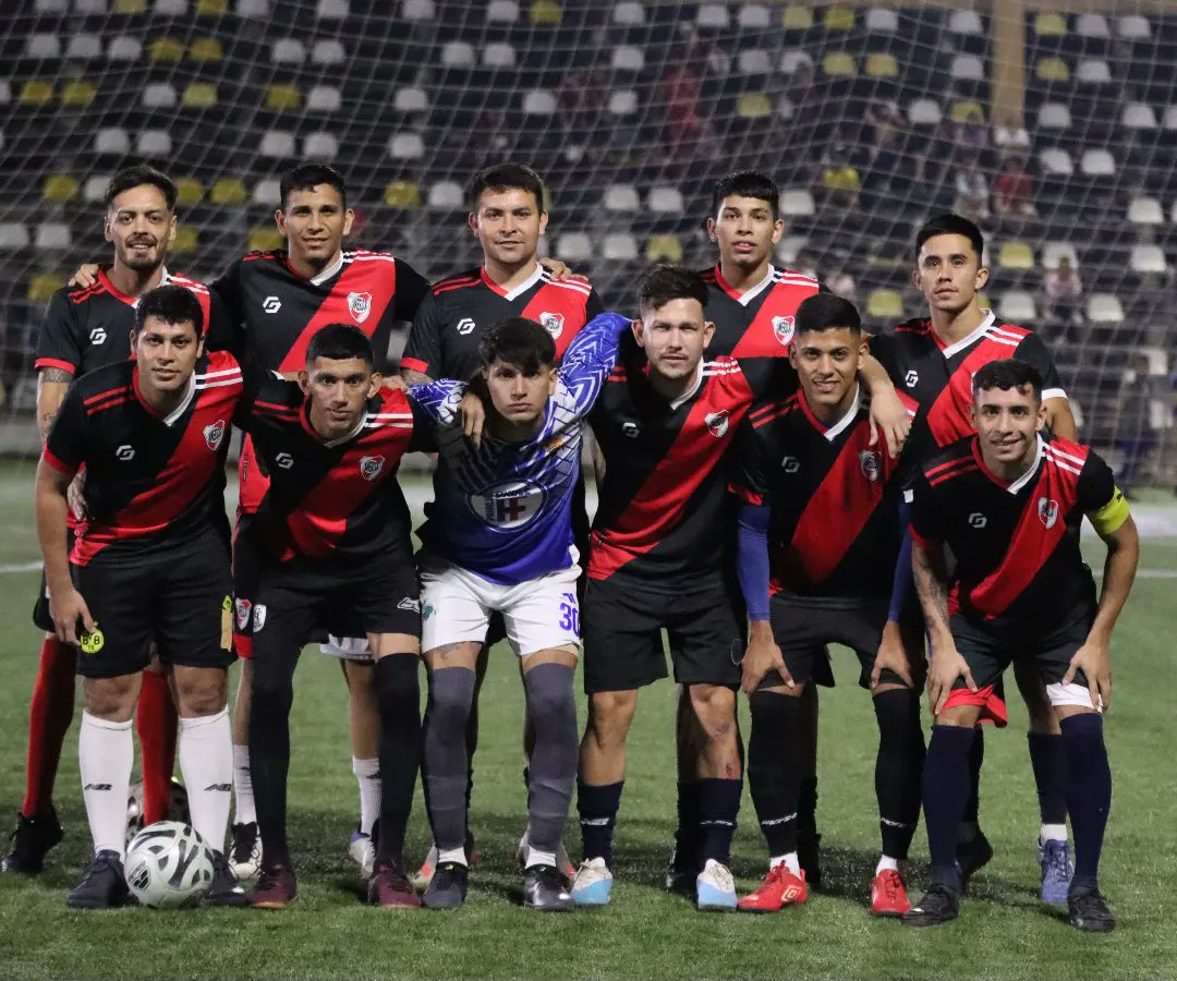 Empezar ganando siempre es importante👊🏼
Esto es #IMPERIXAZULGRANA 🔵🔴
<a href="/ligadetuiteros/">Más Liga</a>