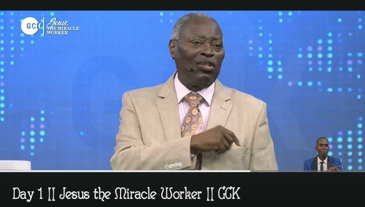AkureDclm's tweet photo. Your Faith in Christ, not faith in your self can make you whole.

#GCK 
#GCKinOshogbo
#GlobalCrusadewithKumuyi
#TheGospelToEveryCreature
#KumuyiInOshogbo
#Oshogbo
#OsunState https://t.co/q7WljlqfHS