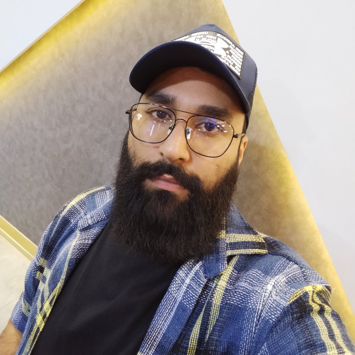 maasoudgh72's tweet photo. #NewProfilePic https://t.co/fn0HZoarK7