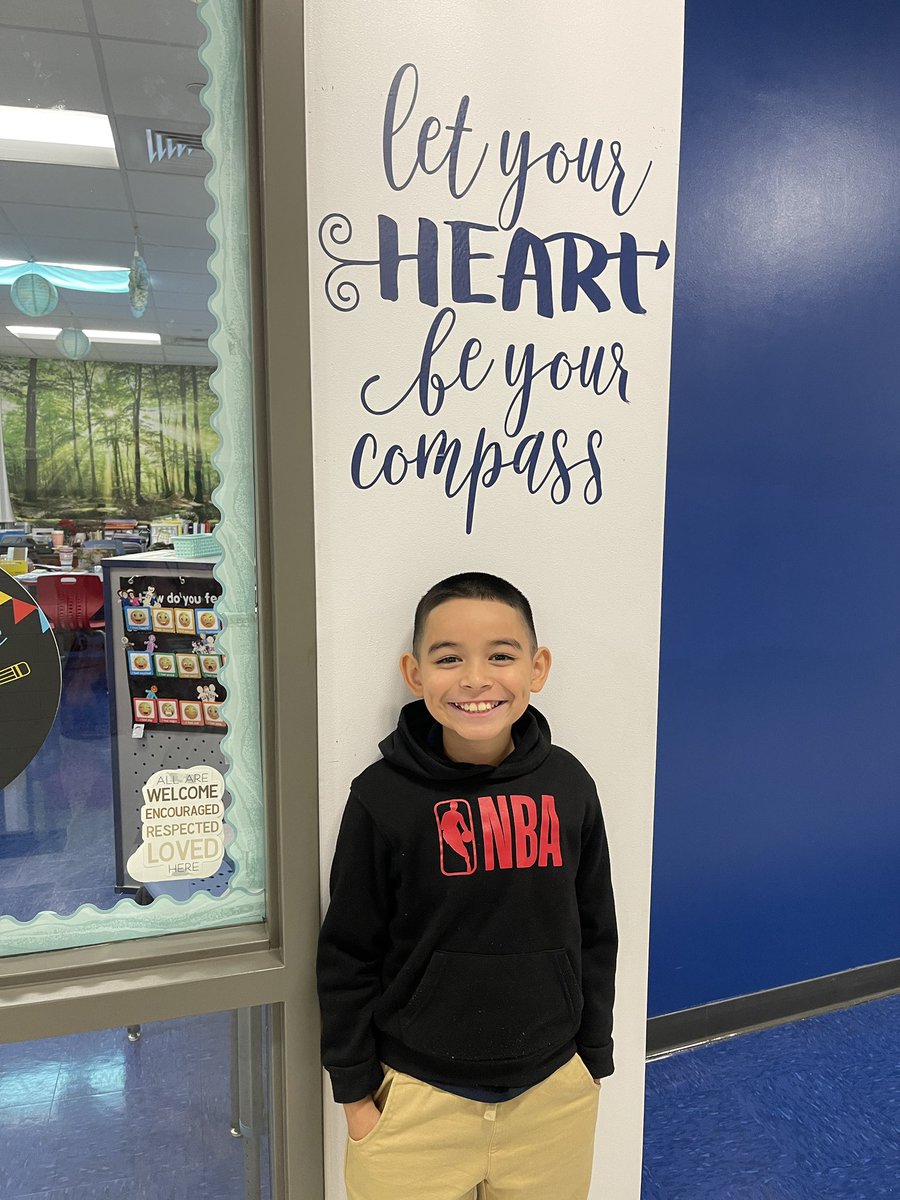 Christy55945026's tweet photo. “Tell me and I forget. Teach me and I remember. Involve me and I learn.” Congratulations to my  #ThrowShineThursday recipient, Mr. Dominic Gonzales.  He was kind enough to explain to our class a math strategy he uses. I had never seen it before. @MissionValleyES  #YISD #OFOD https://t.co/9gwMpLpyvw