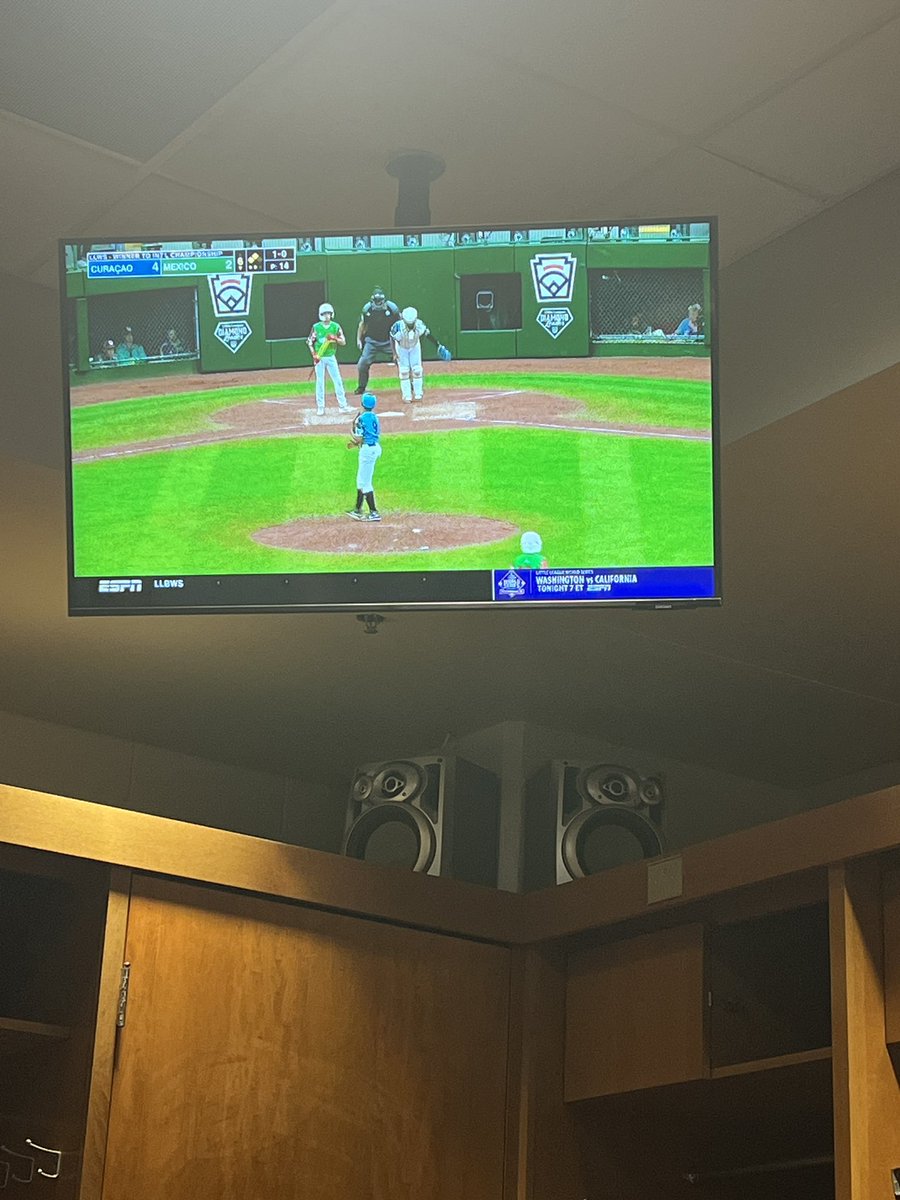 Never seen <a href="/kenleyjansen74/">Kenley Jansen</a> as nervous as he just was for the last 2 outs. <a href="/LLworldseries_/">LLWS</a> #Curaçao v #Mexico