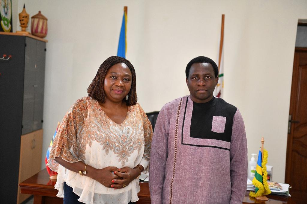 NyaruguruDistr's tweet photo. Today, The Mayor of @NyarugDistr has has received @unwomenRwanda country Director and dissicussed issues in connection with #GenderEquality and #MenEngagement https://t.co/AT8yBEjy1c