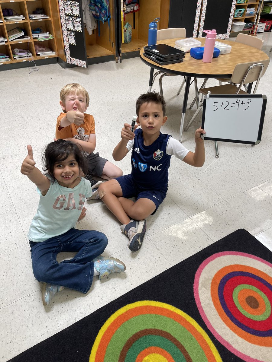 reachforthebarr's tweet image. Math review day + learning how to work together in teams for a game. @PtownElem #pandastrong #teamwork #mathgames