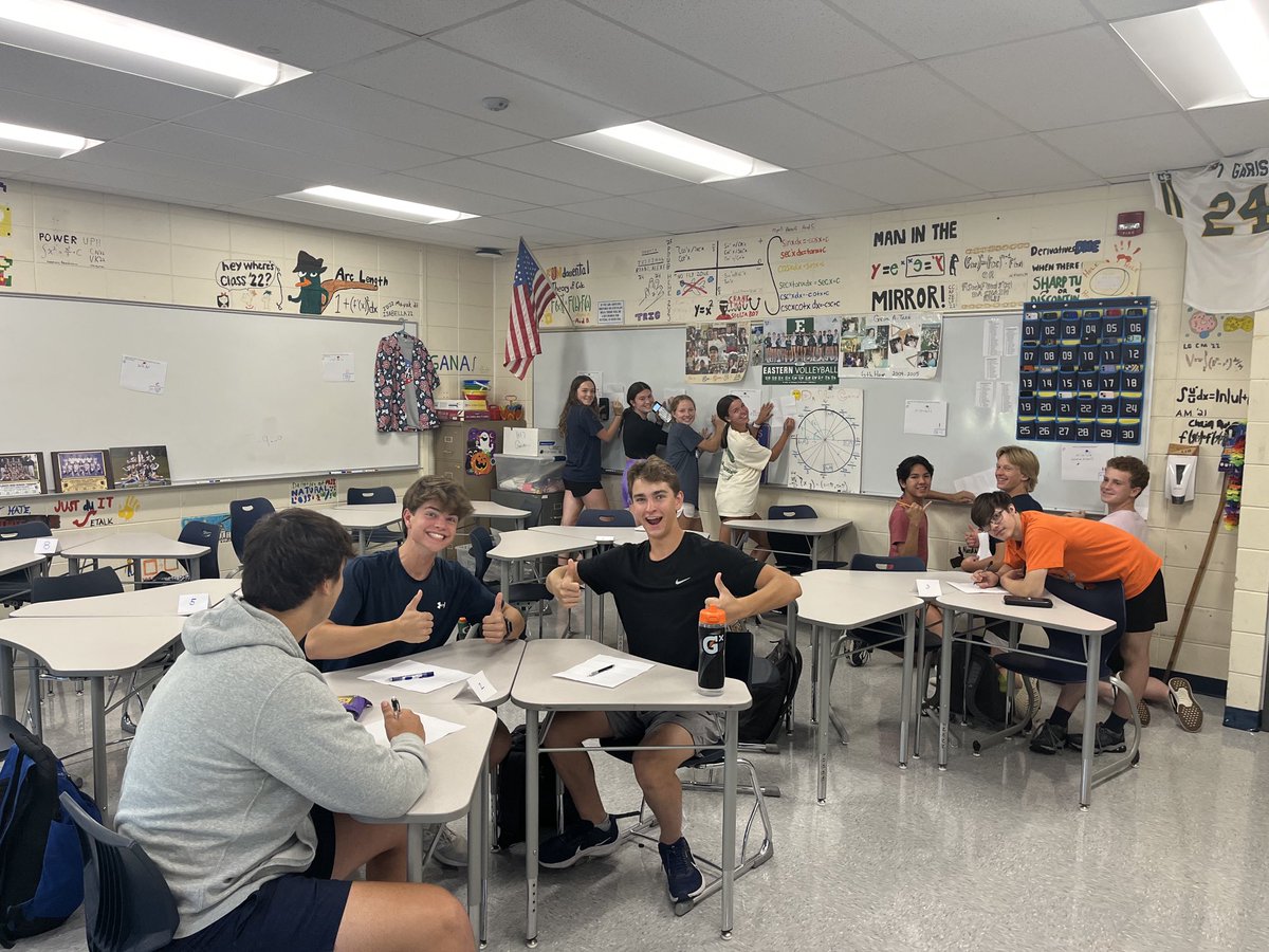 GarisMath's tweet photo. Awesome Around the World. And Word Scramble activity with this hard working HPCers!! They are ready for tomorrows quiz! #DownWithHPC #WeBeCG https://t.co/1fJ9grVyUB