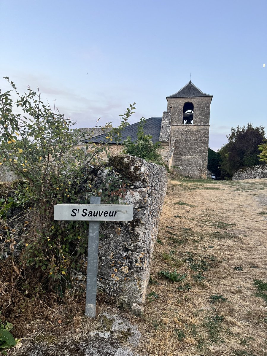 NBurniat's tweet photo. When you raise #thirdculture kids, creating cultural and historical family reference points is essential. For us, one strategy has been going a few times to the #Larzac as I used to do as a child. A remote #France @unesco heritage site, it is a land untamed natural beauty, https://t.co/sQN9E7UWAs