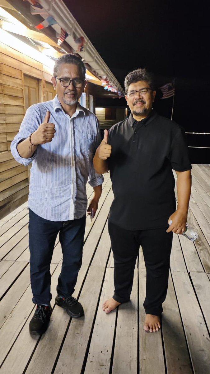 sallehabdulsal1's tweet photo. Mendapat kunjungan PROFESOR DATO DR ZULKIPLE BIN ABD GHANI daripada USIM. https://t.co/WMKzkuXrBV