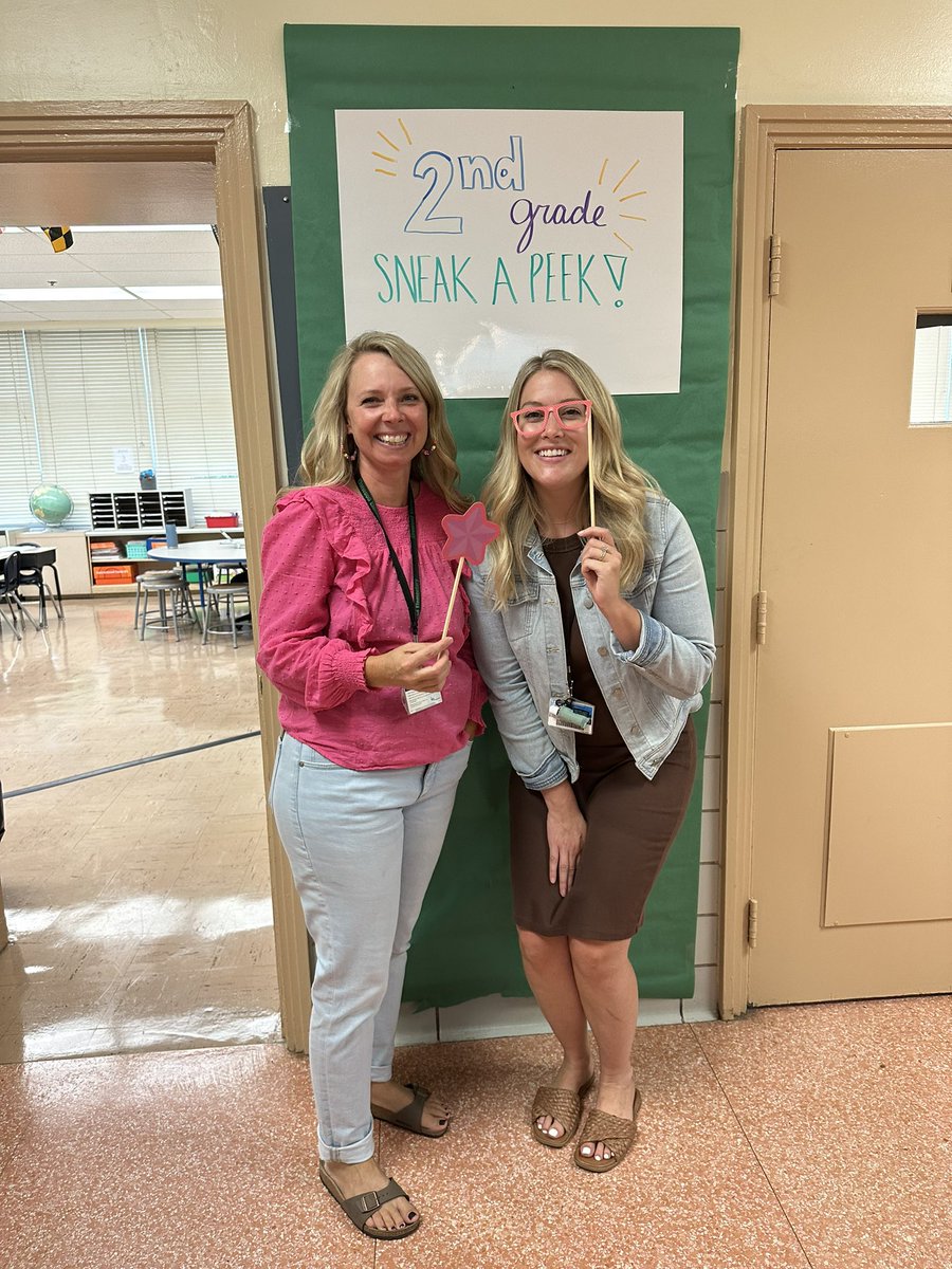 Hannah Wolf tweet media