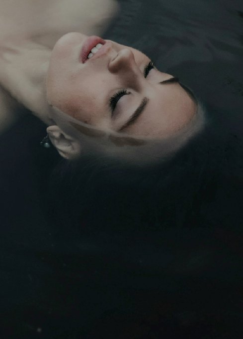 All rivers fall into the ocean🩵 What if we are potentially this ocean? https://t.co/6WYdS0t1AH<a href="/tag/%D0%BD%D0%BE%D0%B2%D0%B0%D1%8F%D0%B0%D0%B2%D0%B0%D1%82%D0%B0%D1%80%D0%BA%D0%B0"class="tags"><span>#новаяаватарка</span></a>