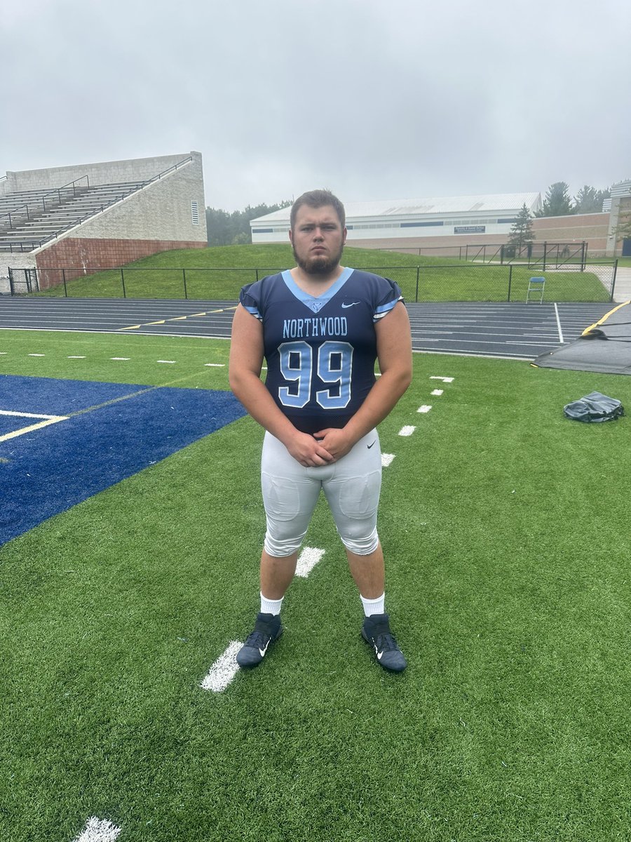 Devonemrick3's tweet photo. Little late to the party but I committed to north wood university and we just rapped up training camp . First game is next Thursday at home . Can’t wait. Go wolves 🐺 . @RisingStars6 @phil_jacobs16 https://t.co/H1LshAOkp9